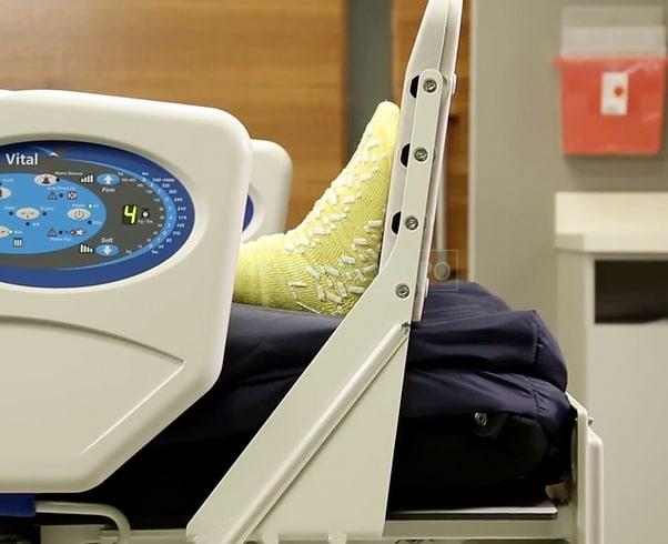 VitalGo Total Lift Bed - кровать медицинская функциональная