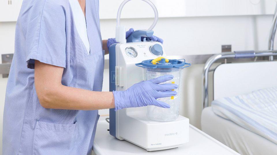 Medela Vario 18 - вакуумный аспиратор3